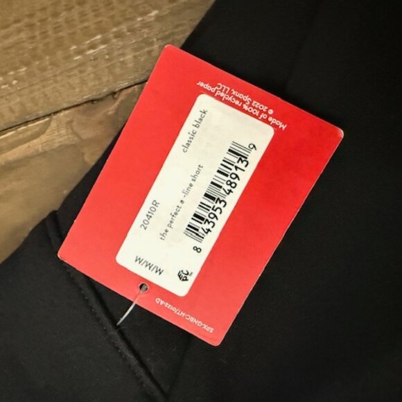 Spanx The Perfect A-Line Shorts Classic Black 20410R Women's Size M - Picture 4 of 5